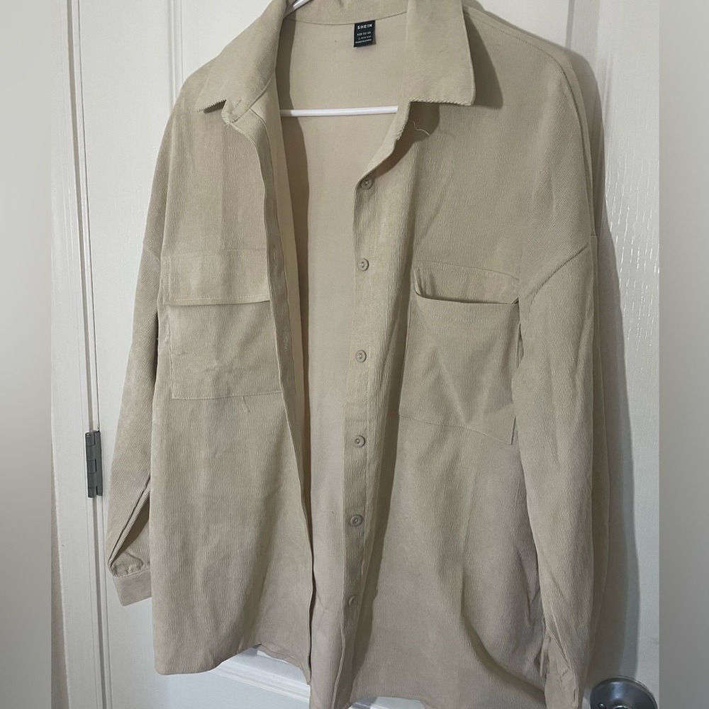 New Corduroy Ribbed Button Down Shirt SZ L